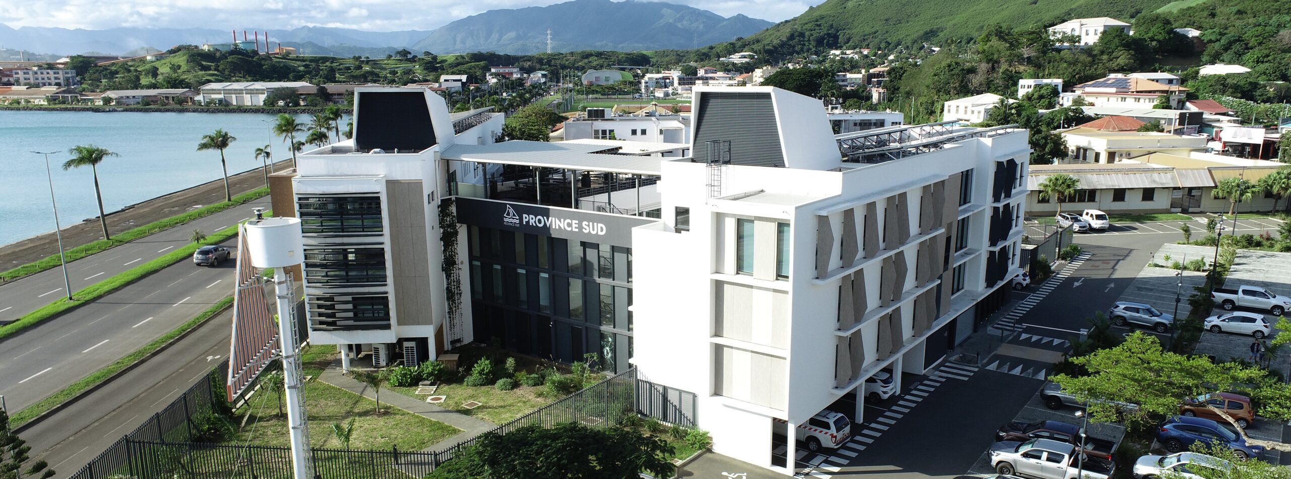 vue aérienne du bâtiment de la province Sud DAEM 